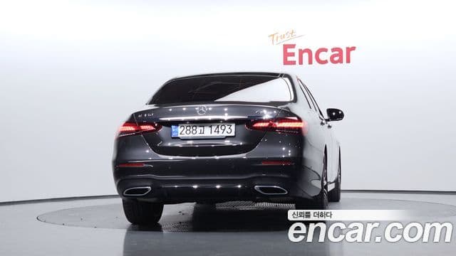 Mercedes-Benz E-класс W213 AMG Line, 2023 4