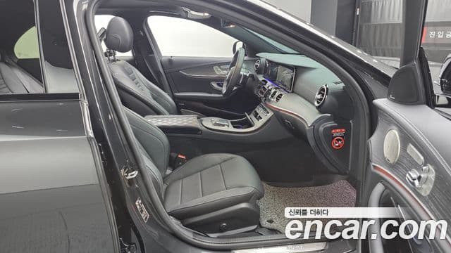 Mercedes-Benz E-класс W213 AMG Line, 2023 10