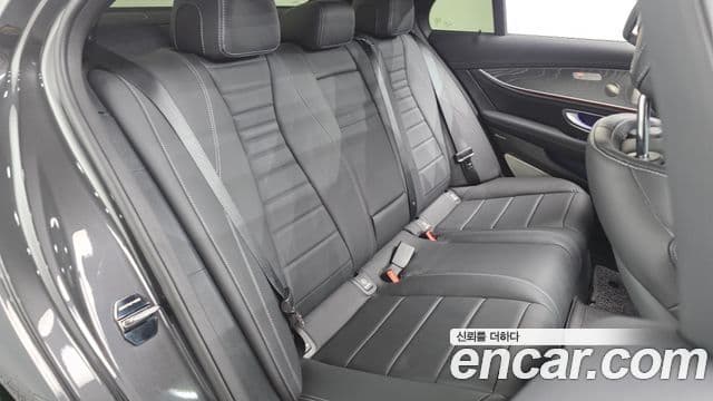 Mercedes-Benz E-класс W213 AMG Line, 2023 12