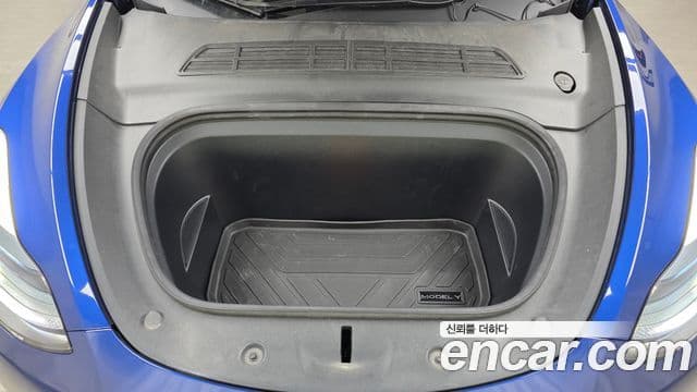 Tesla модель Y, 2023 6