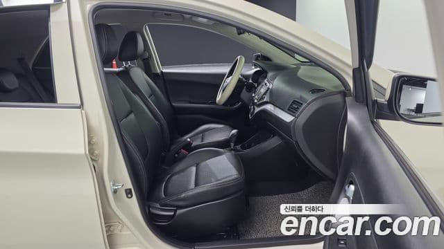 Kia All New Morning Luxury, 2013 12