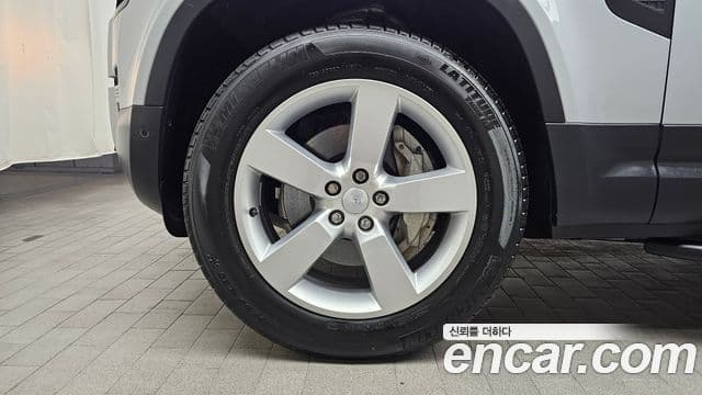 Land Rover Defender (L663) 110 D300 HSE, 2023 все фото