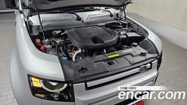 Land Rover Defender (L663) 110 D300 HSE, 2023 6