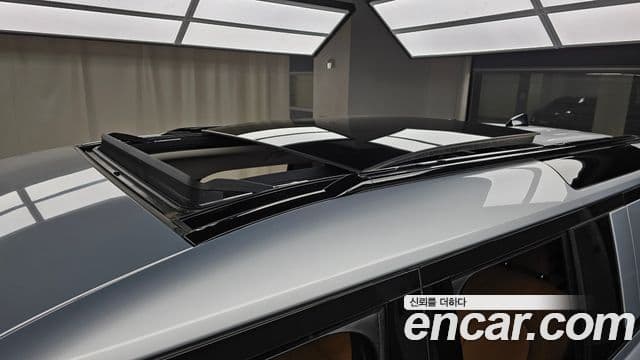 Land Rover Defender (L663) 110 D300 HSE, 2023 19