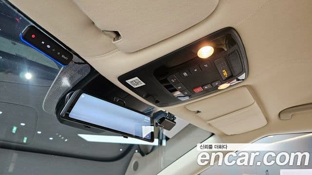 Kia Carnival 4세대 бензин 9인승 High Limousine(компания по спецнадстройкам), 2023 15