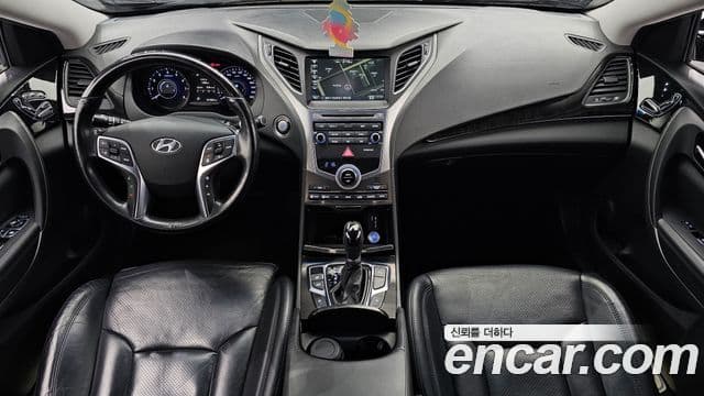 Hyundai Grandeur HG Premium, 2015 7