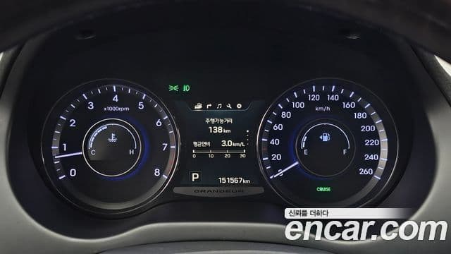 Hyundai Grandeur HG Premium, 2015 8