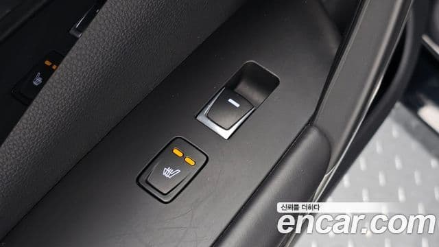 Hyundai Grandeur HG Premium, 2015 18