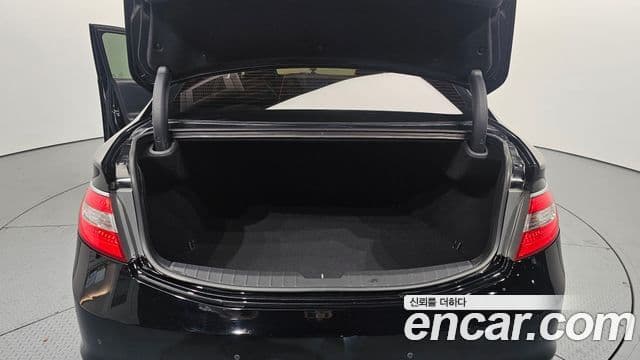 Hyundai Grandeur HG Premium, 2015 20