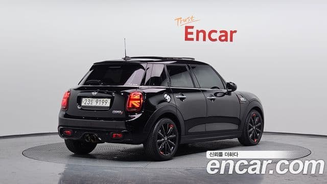 Mini Cooper S 3세대, 2019 2