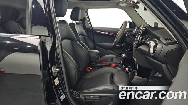 Mini Cooper S 3세대, 2019 10