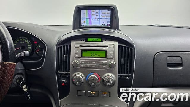 Hyundai Grand Starex CVX Luxury, 2014 14