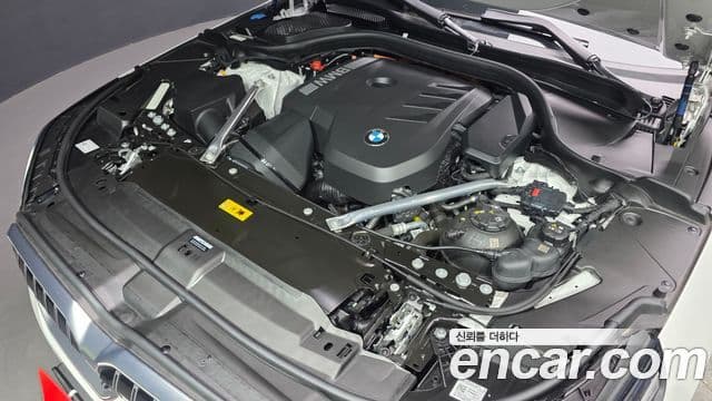 BMW 5시리즈 (G60), 2025 6