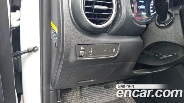 Hyundai Kona Modern pop, 2018 17