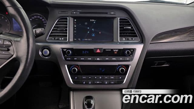 Hyundai LF Sonata 2.0 Smart, 2017 14