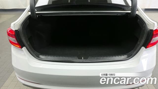 Hyundai LF Sonata 2.0 Smart, 2017 20