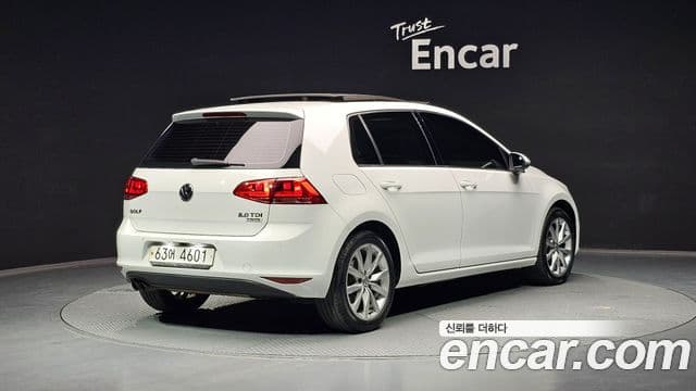 Volkswagen Гольф 7세대, 2015 2