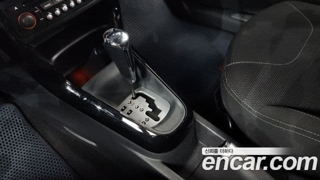 Ситроен / DS DS3 1.6 VTI So Chic, 2012 9