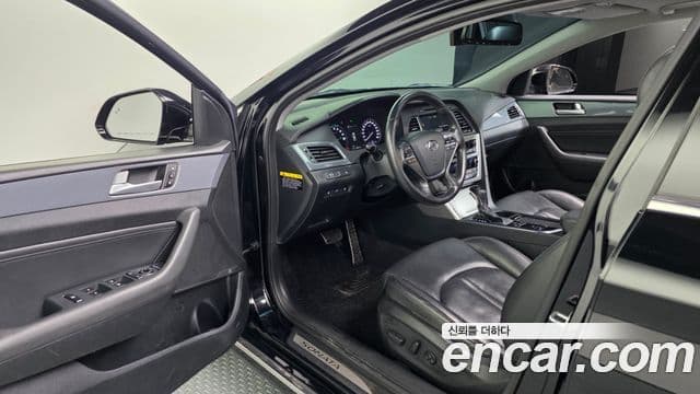 Hyundai LF Sonata гибрид Premium, 2016 10