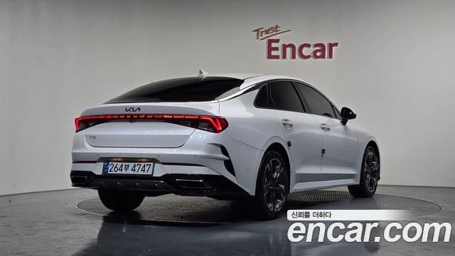 Kia K5 3세대 Signature, 2023 2