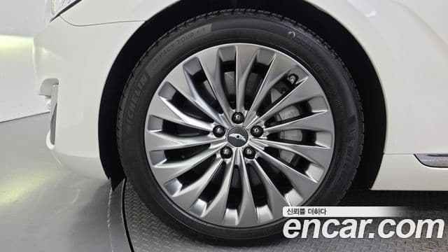Genesis EQ900 Premium Luxury, 2018 все фото