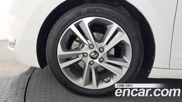 Hyundai Avante AD 1.6 GDI Value Plus, 2018 все фото