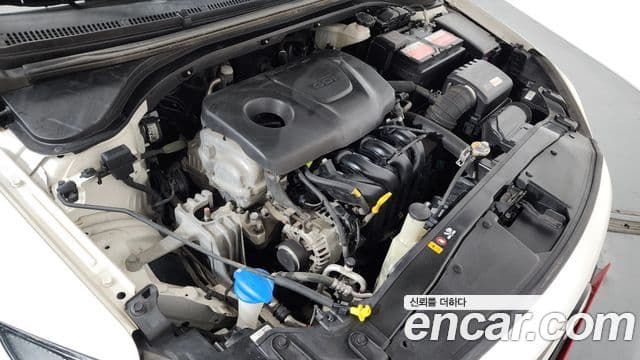 Hyundai Avante AD 1.6 GDI Value Plus, 2018 6