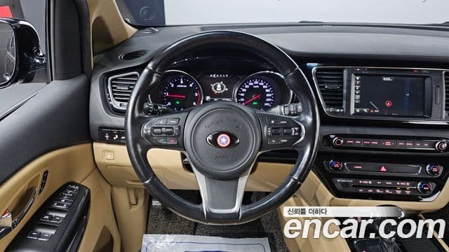 Kia All New Carnival Noblesse, 2016 15