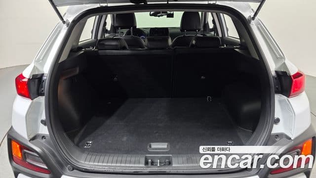 Hyundai Kona гибрид Special, 2020 20