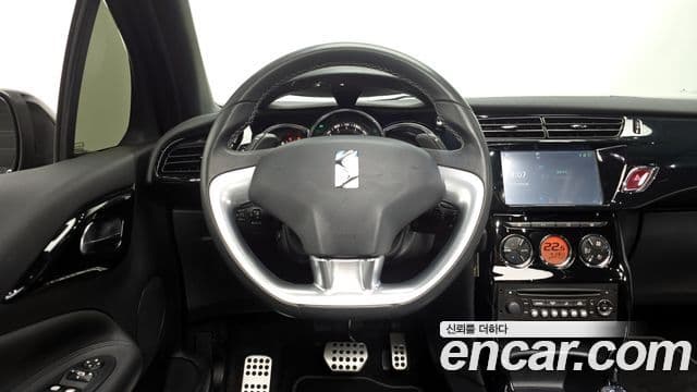 Ситроен / DS DS3 카브리오 1.6 BlueHDi So Chic, 2018 13