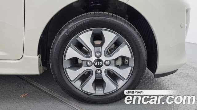 Kia The / новый New Morning Luxury, 2016 все фото