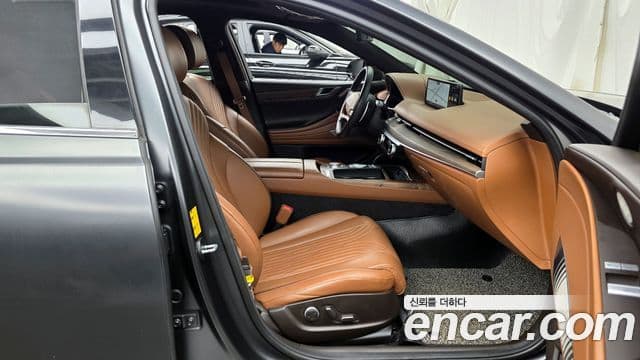 Genesis G80 (RG3) бензин 2.5 турбо 2WD, 2021 11