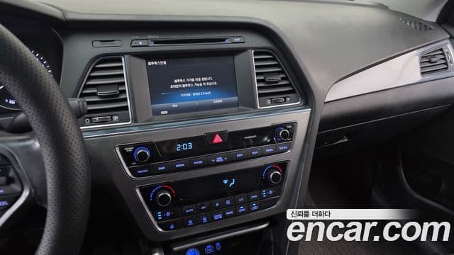 Hyundai LF Sonata гибрид Modern, 2016 14