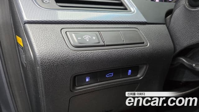 Hyundai LF Sonata гибрид Modern, 2016 16