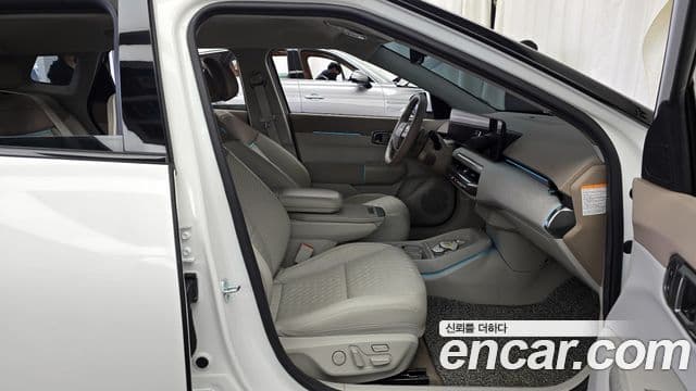 Kia EV4 Earth, 2026 11