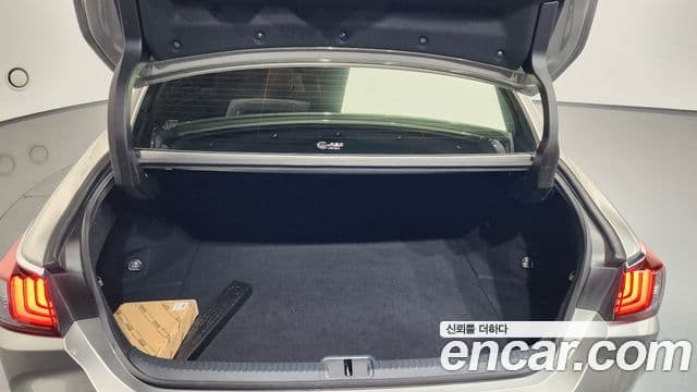 Lexus ES300h 7세대 Executive, 2023 20