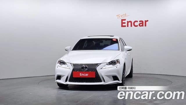 Lexus New IS250 XE30, 2014 3