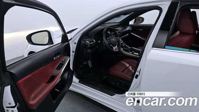 Lexus New IS250 XE30, 2014 10