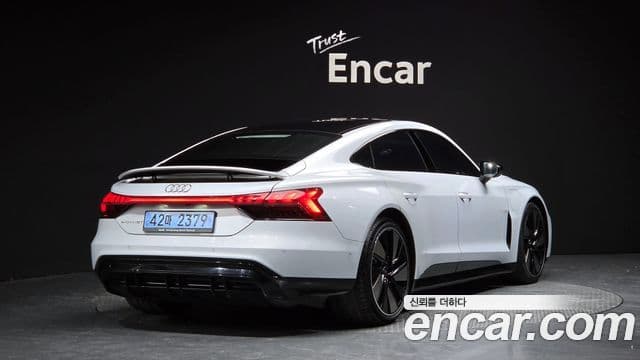 Audi e-Tron GT Premium, 2022 2