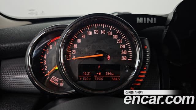 Mini Cooper 3세대, 2018 8