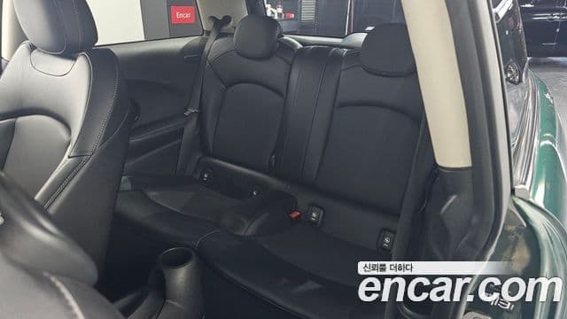 Mini Cooper 3세대, 2018 12