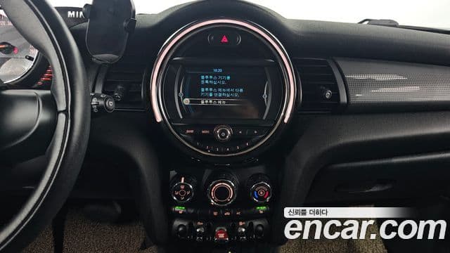 Mini Cooper 3세대, 2018 14