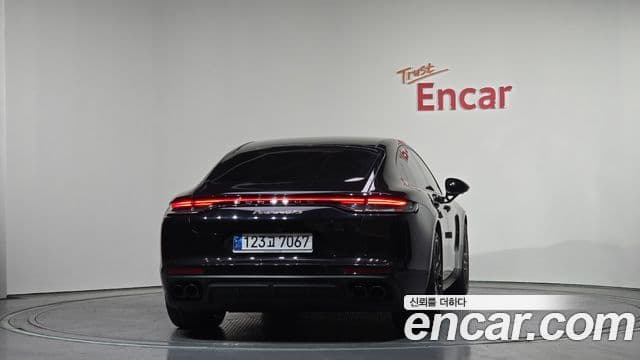 Porsche Panamera (971) Executive, 2021 4