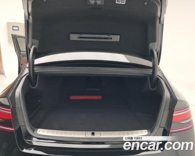 Genesis G90 (RS4) бензин 3.5 турбо AWD, 2023 20