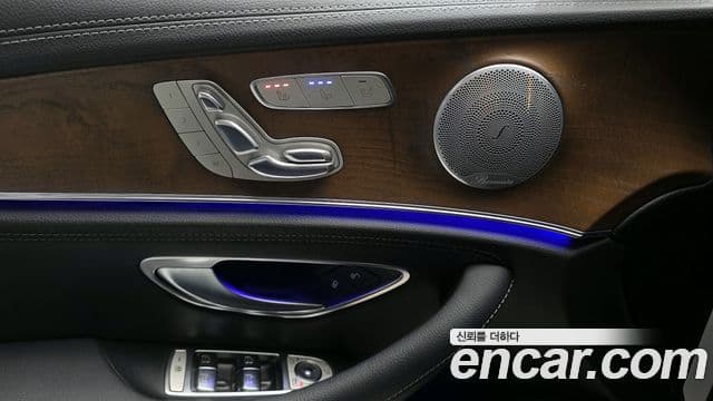 Mercedes-Benz E-класс W213 Exclusive, 2020 17