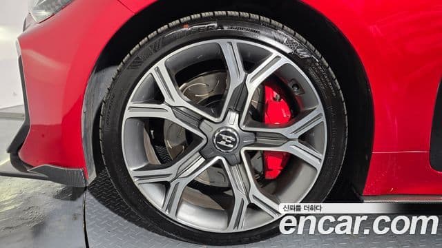 Kia 스팅어 Platinum, 2019 все фото