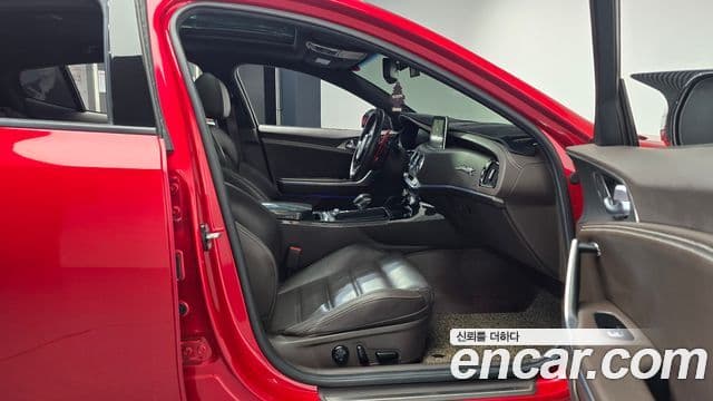 Kia 스팅어 Platinum, 2019 11