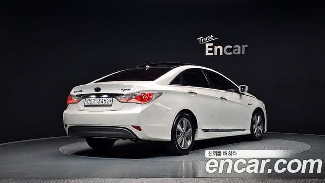 Hyundai Sonata гибрид Royal, 2012 2