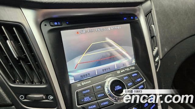 Hyundai Sonata гибрид Royal, 2012 15