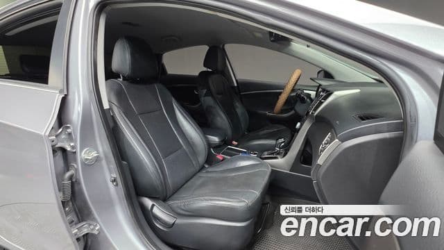 Hyundai i30(новый кузов / новое поколение) 1.6 GDI Extreme, 2012 10